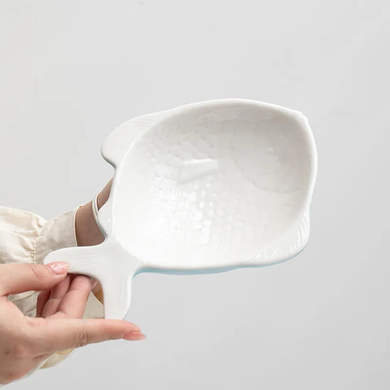 Fish Shaped Embossed Ceramic Pet Bowl, Anti Slip Flat Base Prevent Chin Stain Feeder for Cat Dog Small Pet Daily Food Water Dish